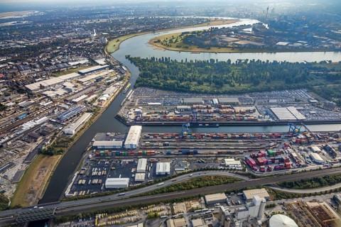 Aerial photo, harbour area, harbour facilities, Obererft, Neuss, city limits Düsseldorf, Rhineland,