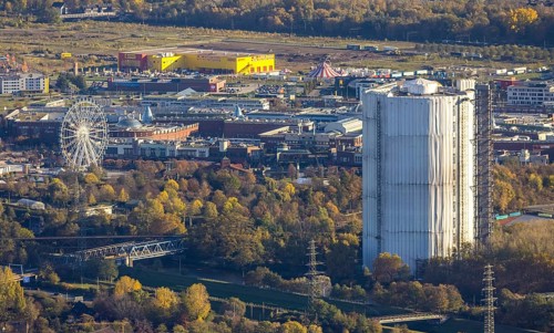 Aerial view, gasometer renovation, covered gasometer, CentrO Ferris wheel, Neue Mitte, Buschhausen,