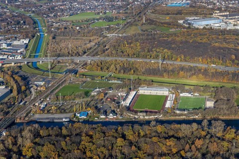 Aerial view, SC Rot-Weiß Oberhausen stadium, River Emscher, Rhine-Herne Canal, Buschhausen,