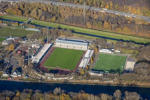 Aerial view, stadium SC Rot-Weiß Oberhausen, river Emscher, Rhine-Herne-Canal, Buschhausen,