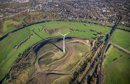 Aerial view, Styrumer Ruhrbogen, Ruhrwiesen, landfill Kolkerhofweg, city triangle
