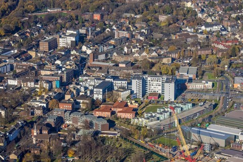 Aerial view, catholic church St. Clemens, Großer Markt, market stalls, construction project