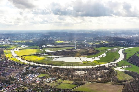 Aerial view, Styrumer Ruhrbogen, landfill Kolkerhofweg, city triangle Duisburg - Oberhausen -