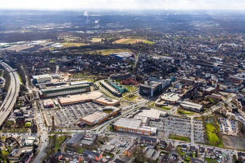 Aerial view, view of Sterkrade, Sterkrader Tor shopping centre, Gute Hoffnung residential complex,