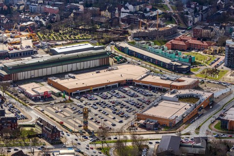 Aerial view, Sterkrader Tor shopping centre, Gute Hoffnung housing estate, Reinholf-Krohn-Park, car