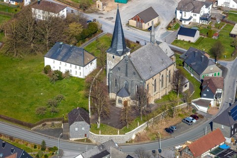 Aerial view, St. Martinus Catholic Church, St. Martinus Catholic Parish Office, Hellefeld, Sundern,