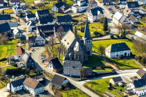 Aerial view, St. Martinus Catholic Church, St. Martinus Catholic Parish Office, Hellefeld, Sundern,