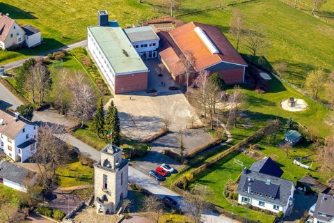 Aerial view, observation tower memorial architect Heinrich Verfuß, primary school Freie Schule am