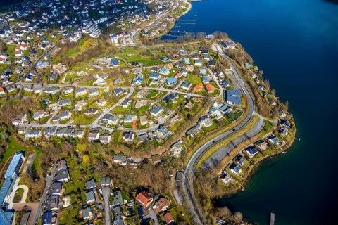 Aerial view, overview Langscheid, Sorpe shore, Sorpe lake, Langscheid, Sundern, Sauerland, North