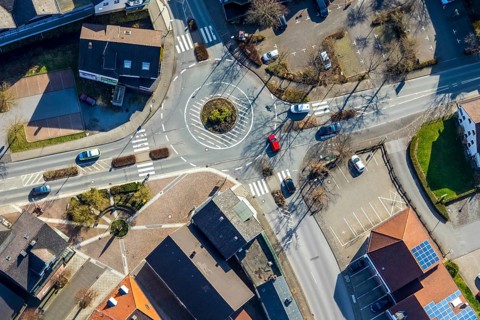 Aerial view, roundabout Settmeckestraße / Hauptstraße / Grünewaldstraße, Sundern, Sauerland, North