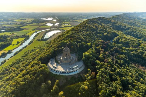 Aerial photograph, Kaiser Wilhelm Monument, Barkhausen, Porta Westfalica, OWL, Ostwestfalen-Lippe,