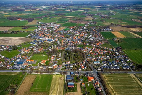 Aerial view, view of Westönnen, meadows and fields, Werl, North Rhine-Westphalia, Germany