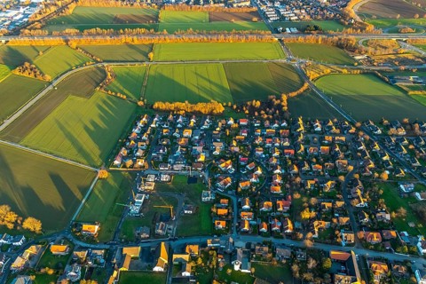 Aerial view, residential area Schlesienstraße Mönigstraße, roundabout Vincenz-Frigger-Straße,