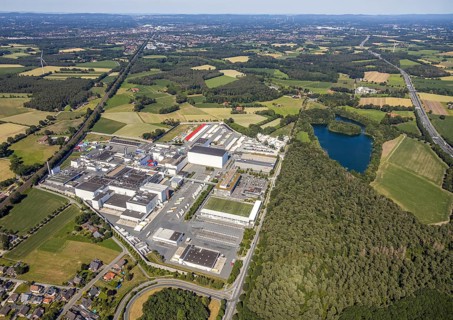 Aerial view, Corona at Tönnies, headquarters of Fleischfabrik Tönnies Lebensmittel GmbH & Co. KG,