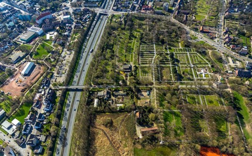 Aerial view, cemetery Styrum, federal road B223, motorway A20, junction AS16 Mülheim-Styrum,