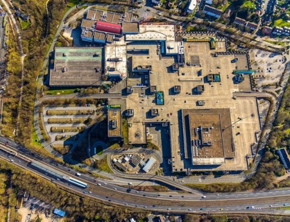 Aerial view, Rhein-Ruhr-Zentrum an der A40, shopping centre on the city border between Essen and