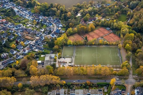 Aerial view, sports field Raadt sports club, tennis courts Raadt tennis club, Holthausen -