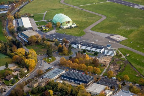 Aerial photo, Airport Essen/Mülheim, FFL Fachschule für Luftfahrzeugführer, Holthausen - Südost,