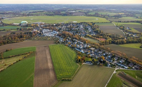 Aerial view, airport housing estate Mülheim, new development area Parsevalstraße, airport