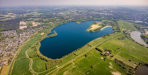 Aerial view, Auesee, Auesee lido, North lido, Wesel marina, meadows and fields, Wesel, Ruhr area,