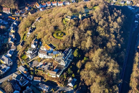 Aerial view, castle ruins of Volmarstein Castle, Volmarstein Castle Hotel, Volmarstein, Wetter,