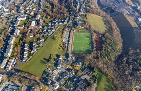 Aerial photo, SuS Volmarstein, football pitch, TC Volmarstein, tennis court, Grundschöttel, Wetter,