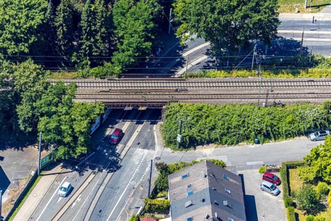 Aerial view, maintenance work on the DB Bochumer Straße bridge, extension of tram line 310, Witten,