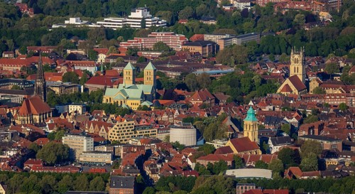 Aerial view, Old Town, St Paul's Cathedral, Cathedral SquarePaulus-Dom, Domplatz, catholic