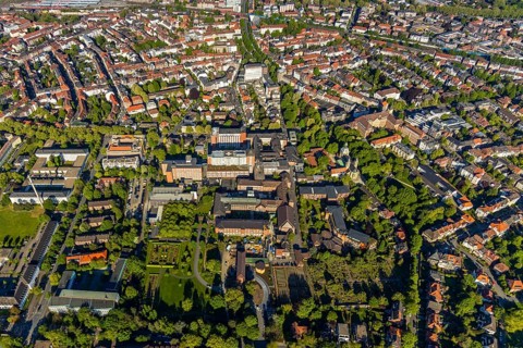 Aerial view, view of St Mauritz, Mauritzviertel, St Mauritz Catholic Church, Bau- und