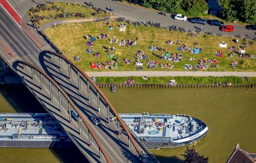 Aerial view, bathing at the canal, Dortmund-Ems canal, sunbathing lawn, sunbathing,