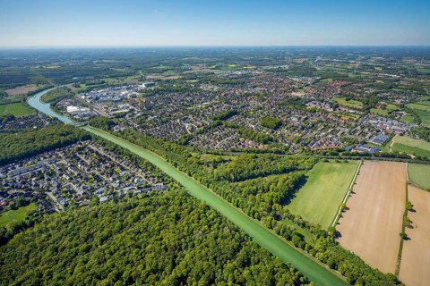 Aerial view, Hiltrup Canal Island, BASF Coatings plant site, Dortmund-Ems Canal, Dortmund-Ems Canal