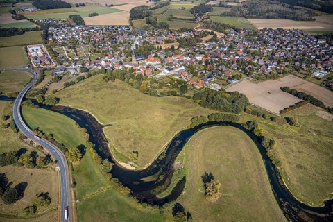 Aerial view, river Lippe, Lippe meadows, nature reserve, bridge Heintroper Straße over the Lippe,