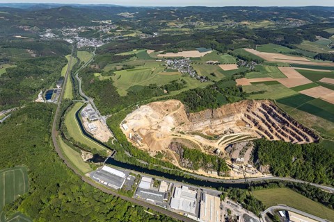 Aerial photo, Rheinkalk Grevenbrück GmbH quarry, Grevenbrück, Lennestadt, Sauerland, North