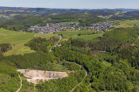 Aerial view, excavations Grubenstraße, Halberbracht, Lennestadt, Sauerland, North Rhine-Westphalia,