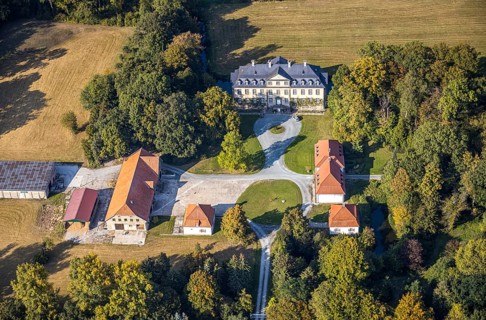 Aerial view, Schloss Herringhausen, Herringhausen, Lippstadt, Kreis Soest, North Rhine-Westphalia,