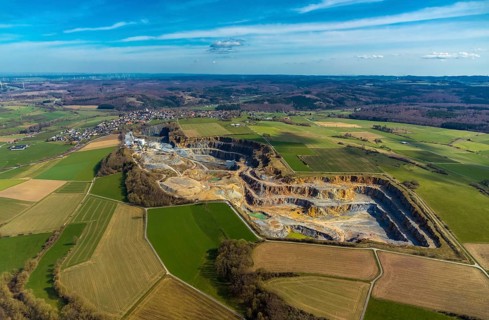 Aerial view, WESTKALK GmbH & Co. KG, Kallenhardt quarry, Suttrop, Kallenhardt, Rüthen, Sauerland,