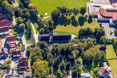 Aerial photograph, Salzkotten salt works in the spa garden, Salzkotten, OWL, Ostwestfalen-Lippe,