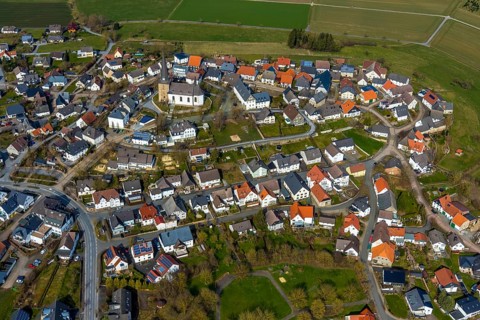 Aerial view, St. Clemens Catholic Church, Kallenhardt, Rüthen, Sauerland, North Rhine-Westphalia,