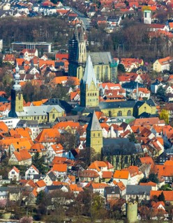 Aerial view, city centre view, old town, protestant church Sankt Maria zur Wiese, St. Petri Alde