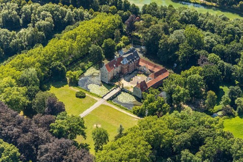 Aerial view, Schloss Senden, moated castle, Senden, Münsterland, North Rhine-Westphalia, Germany,
