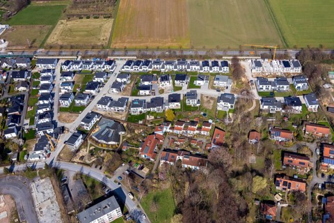 Aerial view, new housing estate Über Dem Teinenbach, Bergenring, Kindergarten am Teinenkamp, Soest,