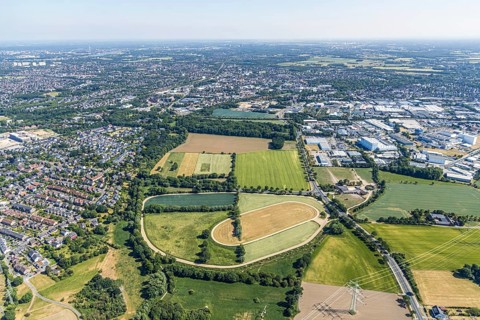 Aerial photo, horse racecourse, Mörs, Ruhr area, North Rhine-Westphalia, Germany, DE, Europe,