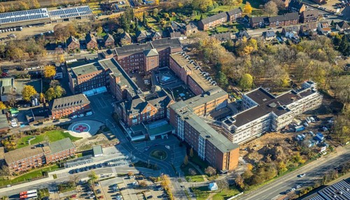 Aerial view, Stiftung Krankenhaus Bethanien Mörs, Mörs, Ruhr area, North Rhine-Westphalia, Germany,