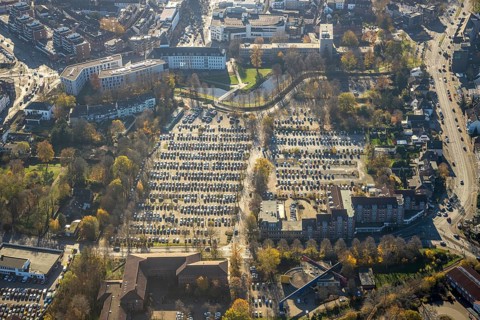 Aerial view, town hall Mörs, Stadt-Panorama - Niederrhein Verlag und Medienservice, Moersbach