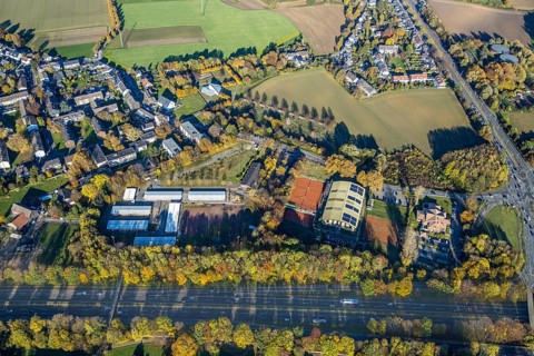 Aerial view, Heiner and Peter Moraing GBR tennis courts, refugee accommodation Oberheidstraße,