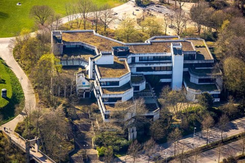 Aerial photography, Heinrich-Thöne-Volkshochschule an der bergstraße, Linksruhr, Mülheim an der