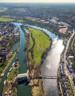Aerial photo, Ruhr, hydroelectric power station on the Ruhr, Kassenbergbrücke, weir Mülheim,