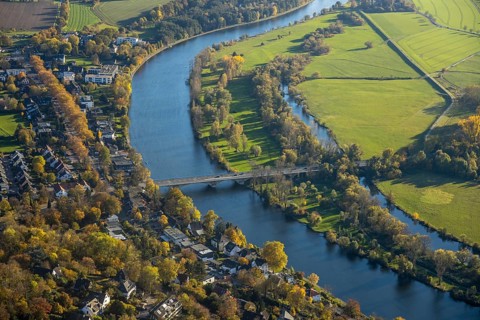 Aerial view, Ruhrstrand, Saarner Ruhraue, river Ruhr, Mülheim Mendener Brücke, Saarn, Mülheim an