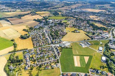 Aerial view, local view Holzen, Menden, Sauerland, Märkischer Kreis, North Rhine-Westphalia,