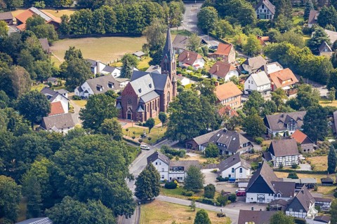 Aerial view, catholic church St. Antonius Einsiedler, Halinger Dorfstraße, Antoniuskirchplatz,